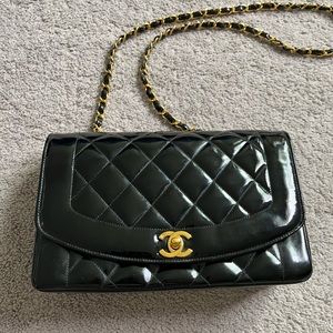 CHANEL Black Patent Leather Medium Diana Classic Flap Handbag 24K gold plated